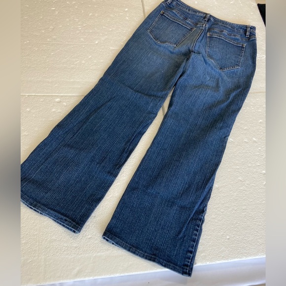 Talbots Petites stretch jeans Size 8 - Picture 9 of 9